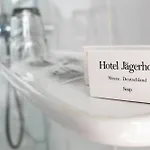 Airport Jaegerhof فيزه