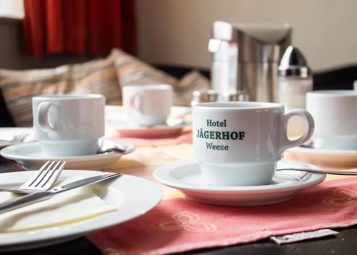 Hotel Airport Jaegerhof 2*